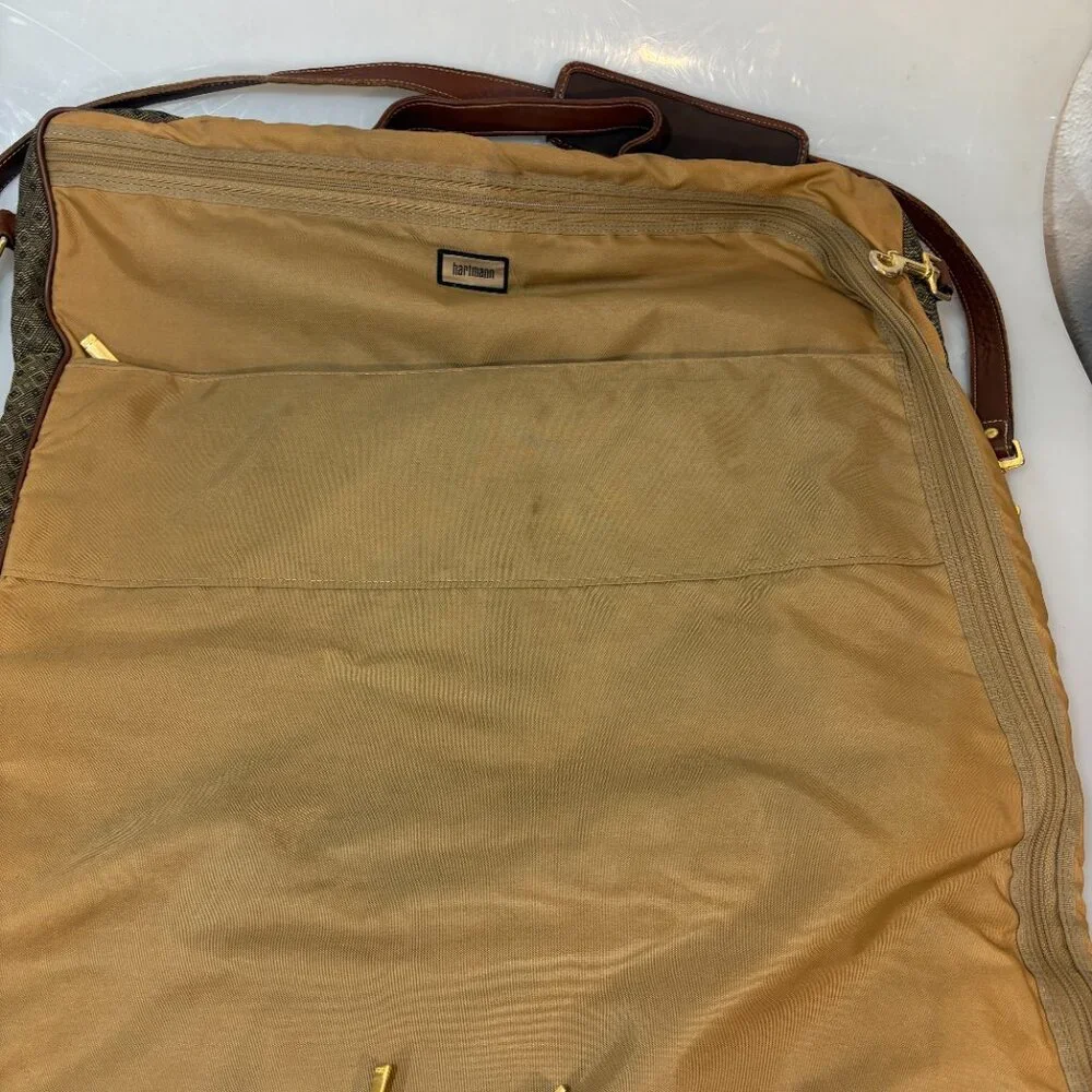 Hartmann Wings Diamond Jacquard Bi-Fold Carrying Garment Bag Luggage 23 x 42